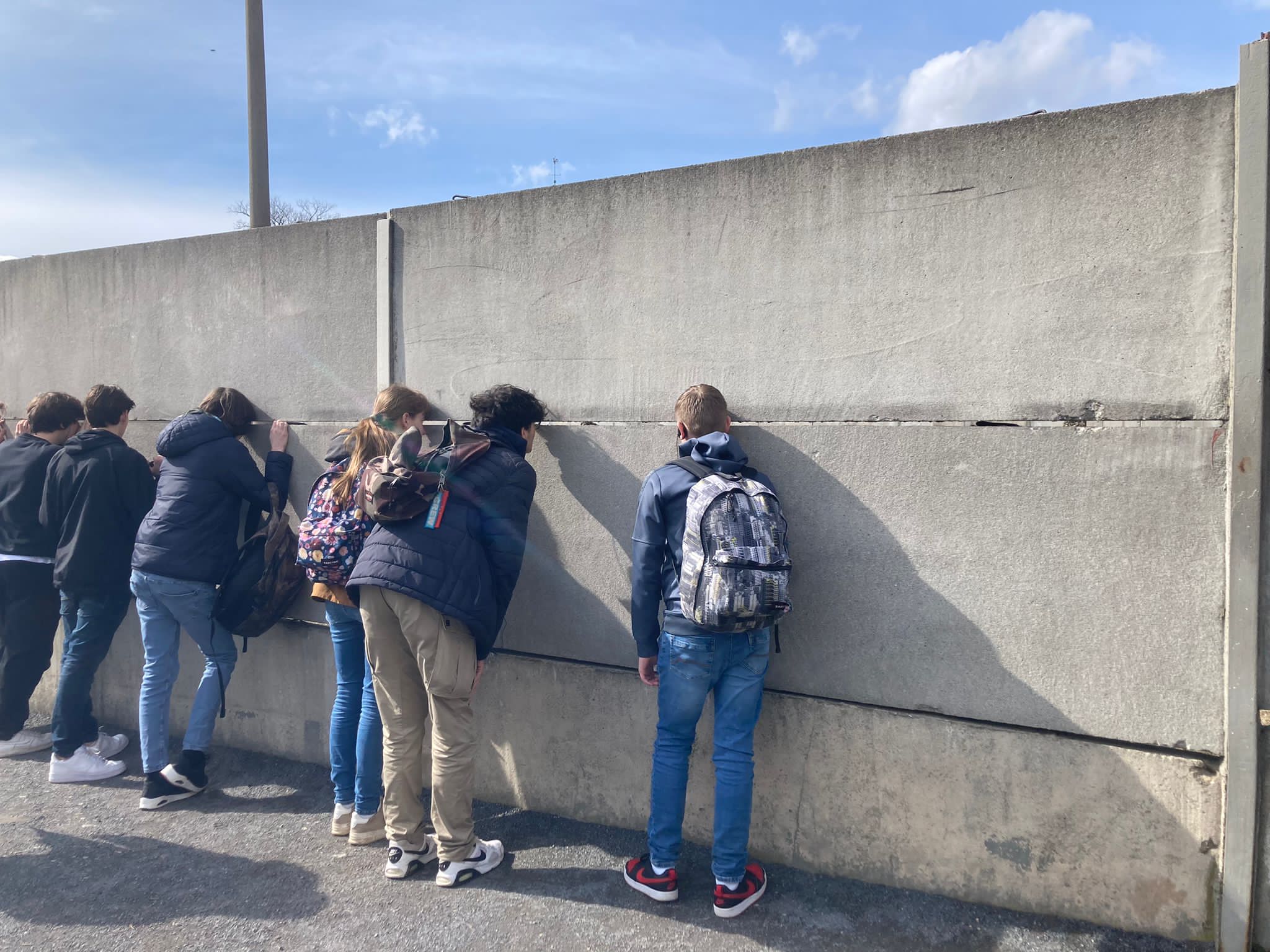 PHOTO 2023 03 24 12 06 13