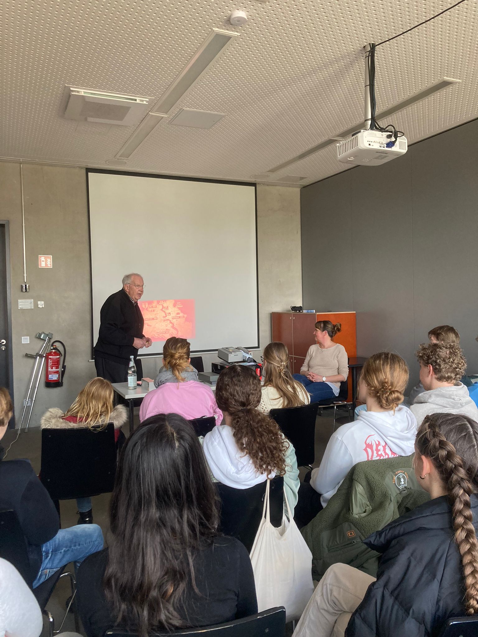 PHOTO 2023 03 24 12 06 35